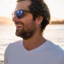Handsome, tall and tanned guy wants to meet shy woman in Decatur